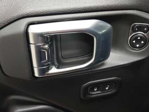 New 2026 Jeep Gladiator Sport image 25