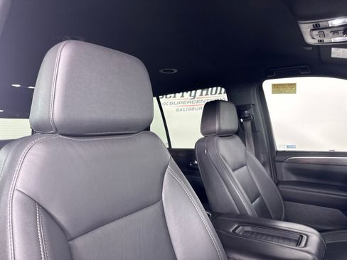 Used 2022 Chevrolet Tahoe Z71 image 34