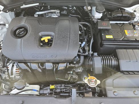 Used 2023 Kia Seltos S FWD image 30