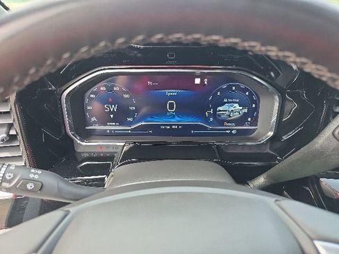 Used 2023 Chevrolet Silverado 1500 LT w/ Protection Package AWD/4WD image 15
