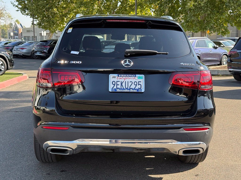 Used 2022 Mercedes-Benz GLC 300 4MATIC image 5