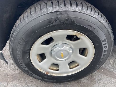 Used 2021 Chevrolet Colorado W/T RWD image 25