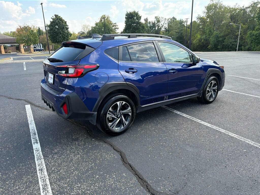 Used 2024 Subaru Crosstrek 2.0i Premium AWD/4WD image 4