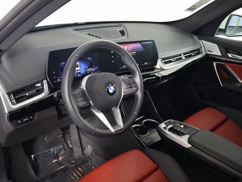 Used 2025 BMW X1 xDrive28i w/ Convenience Package image 7