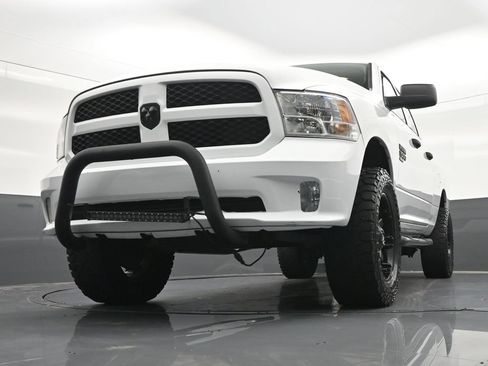 Used 2019 RAM 1500 Express w/ Express Value Package RWD image 25