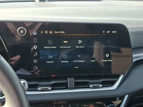 Used 2026 Chevrolet Equinox LT FWD image 17