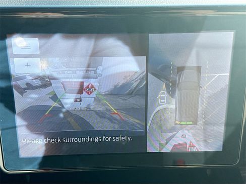 Used 2021 Ford Explorer Limited w/ Equipment Group 301A image 15