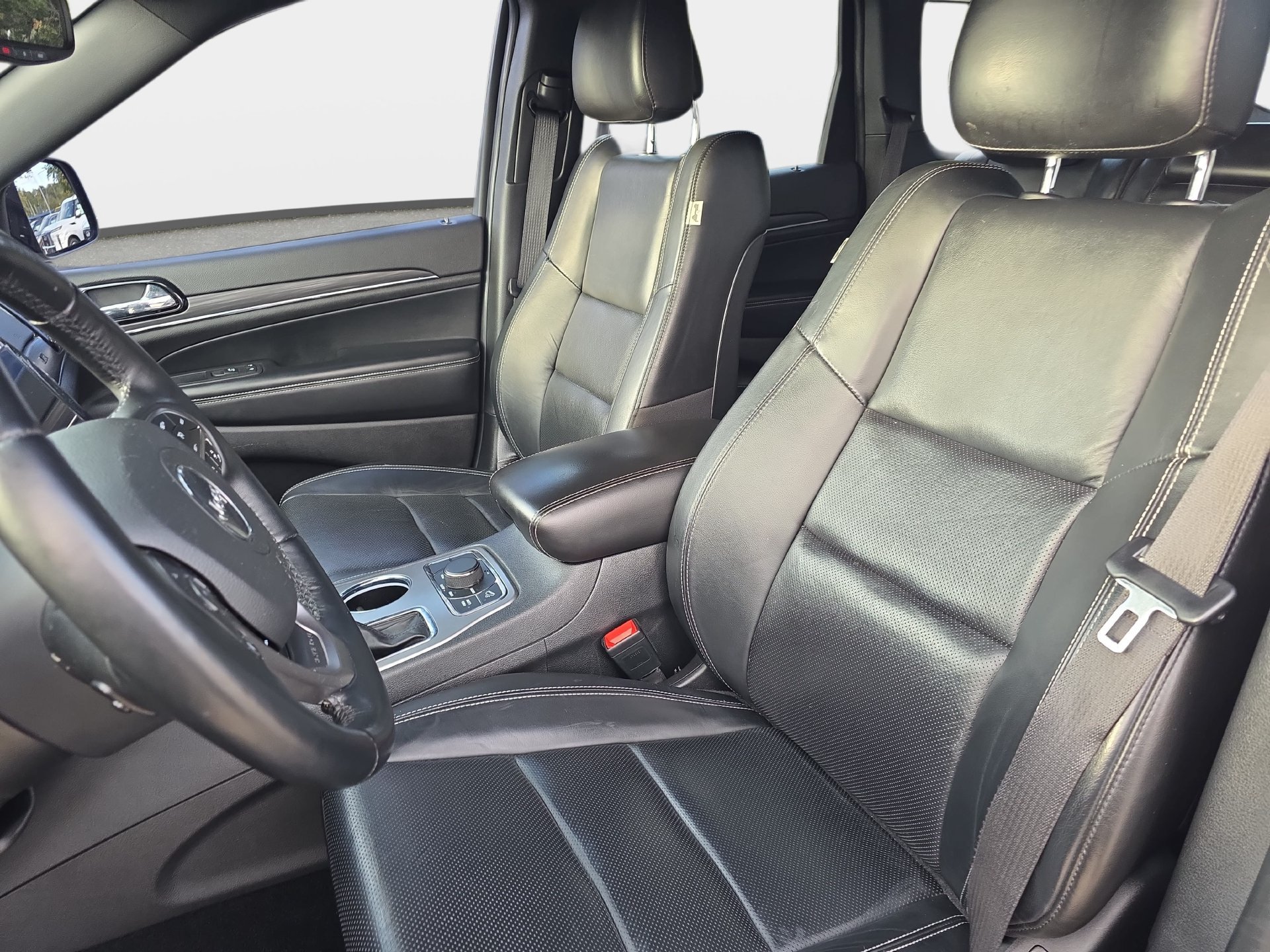Used 2021 Jeep Grand Cherokee Limited w/ Quick Order Package 2GK 80th AWD/4WD image 14