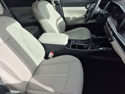 New 2026 Kia Sorento S image 15