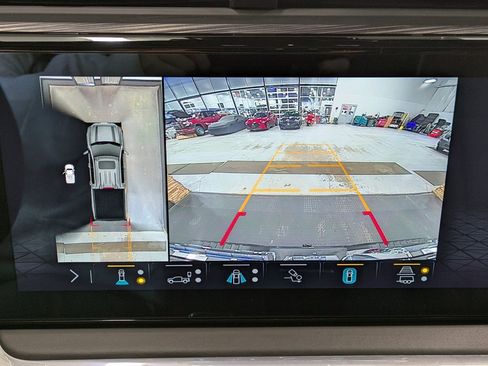 Used 2023 GMC Sierra 1500 Denali Ultimate image 13