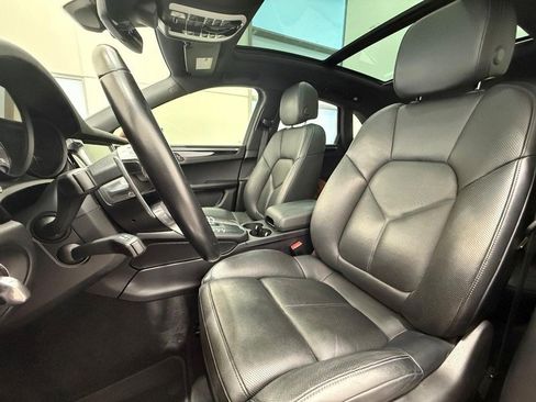 Used 2019 Porsche Macan S image 5