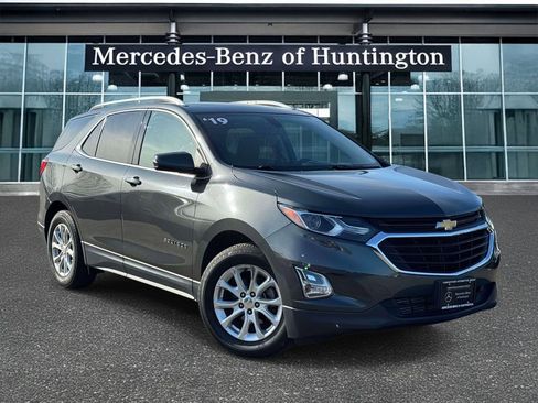 Used 2019 Chevrolet Equinox LT w/ Sun & Navigation Package FWD image 1