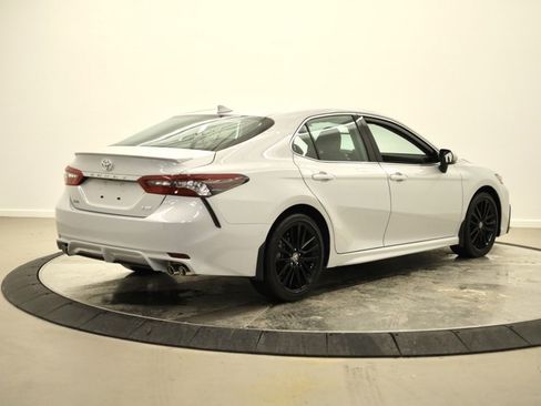 Used 2024 Toyota Camry XSE image 3