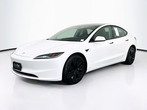 Used 2025 Tesla Model 3 Long Range AWD/4WD image 3