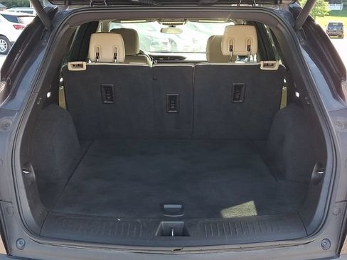 Used 2018 Cadillac XT5 AWD image 30