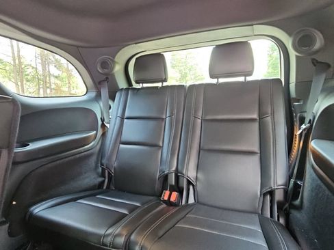 Used 2019 Dodge Durango R/T w/ Technology Group AWD/4WD image 14