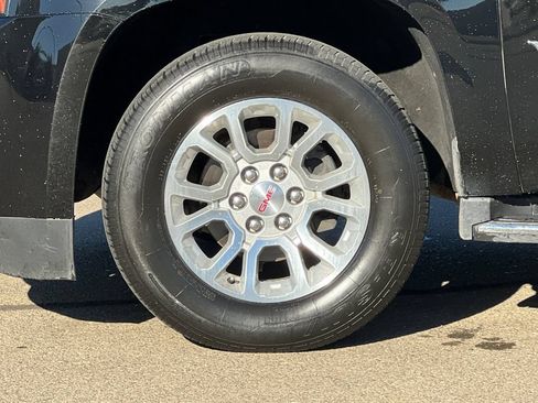 Used 2019 GMC Yukon XL SLT AWD/4WD image 31