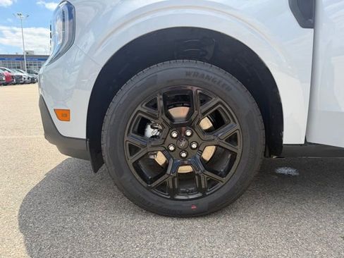 New 2026 Ford Maverick Lariat w/ Black Appearance Package AWD/4WD image 36