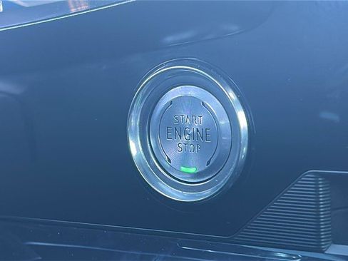 Certified 2025 Chevrolet Corvette Stingray Preferred Conv w/ Z51 Performance Package image 25