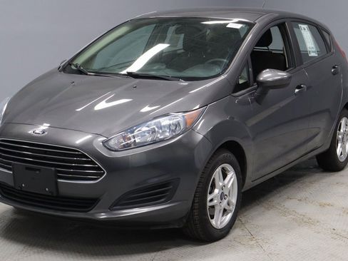Certified 2019 Ford Fiesta SE image 5
