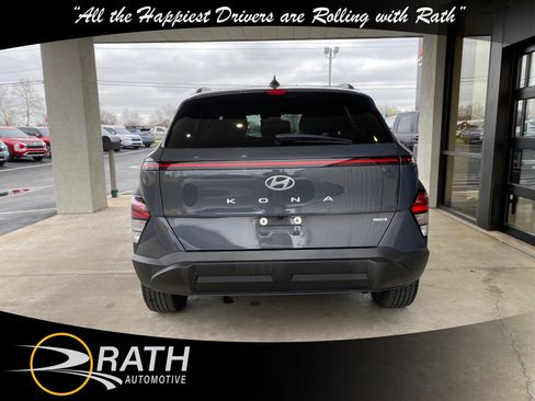 Used 2024 Hyundai Kona SEL image 7