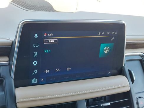 Used 2022 Chevrolet Suburban Premier AWD/4WD image 48