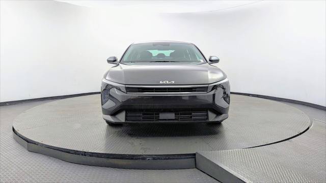 Used 2026 Kia K4 FWD image 12
