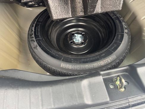 Used 2020 Honda Fit LX image 26