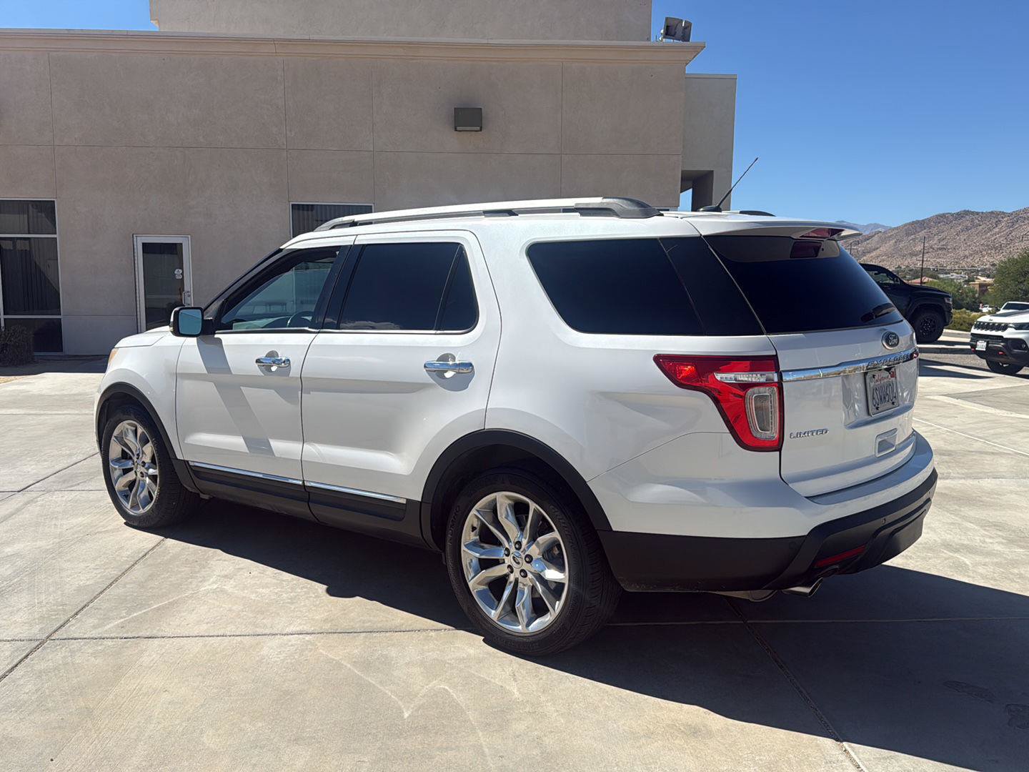 Used 2011 Ford Explorer Limited w/ 302A Rapid Spec Order Code FWD image 7