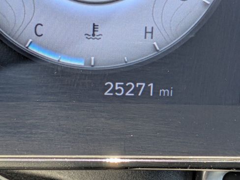 Certified 2024 Hyundai Elantra SEL FWD image 26