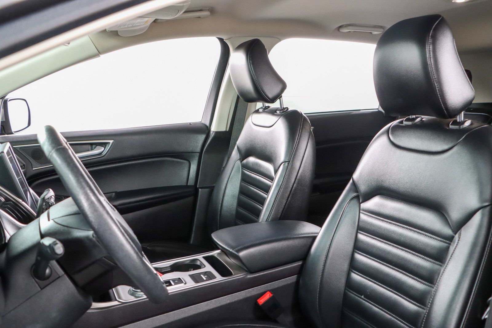 Used 2022 Ford Edge SEL AWD/4WD image 23