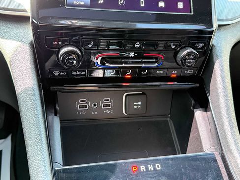 Used 2023 Jeep Grand Cherokee L Laredo AWD/4WD image 20