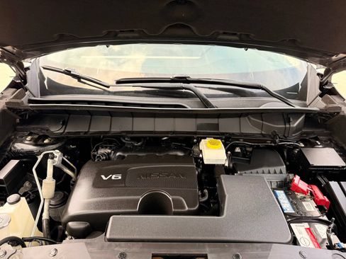 Used 2022 Nissan Pathfinder SV w/ Cargo Package AWD/4WD image 45