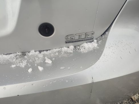 Used 2004 Pontiac Grand Prix GTP image 11