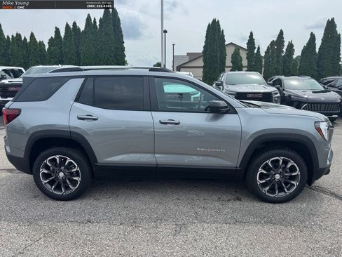 New 2027 GMC Terrain Elevation w/ Elevation Premium Package FWD image 3