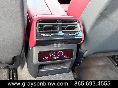 Used 2026 BMW 540i xDrive AWD/4WD image 19