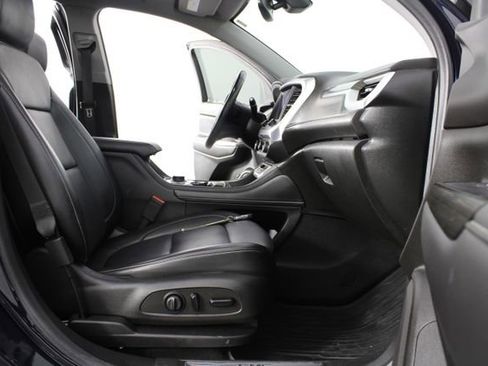 Used 2021 GMC Acadia SLT w/ Technology Package image 27