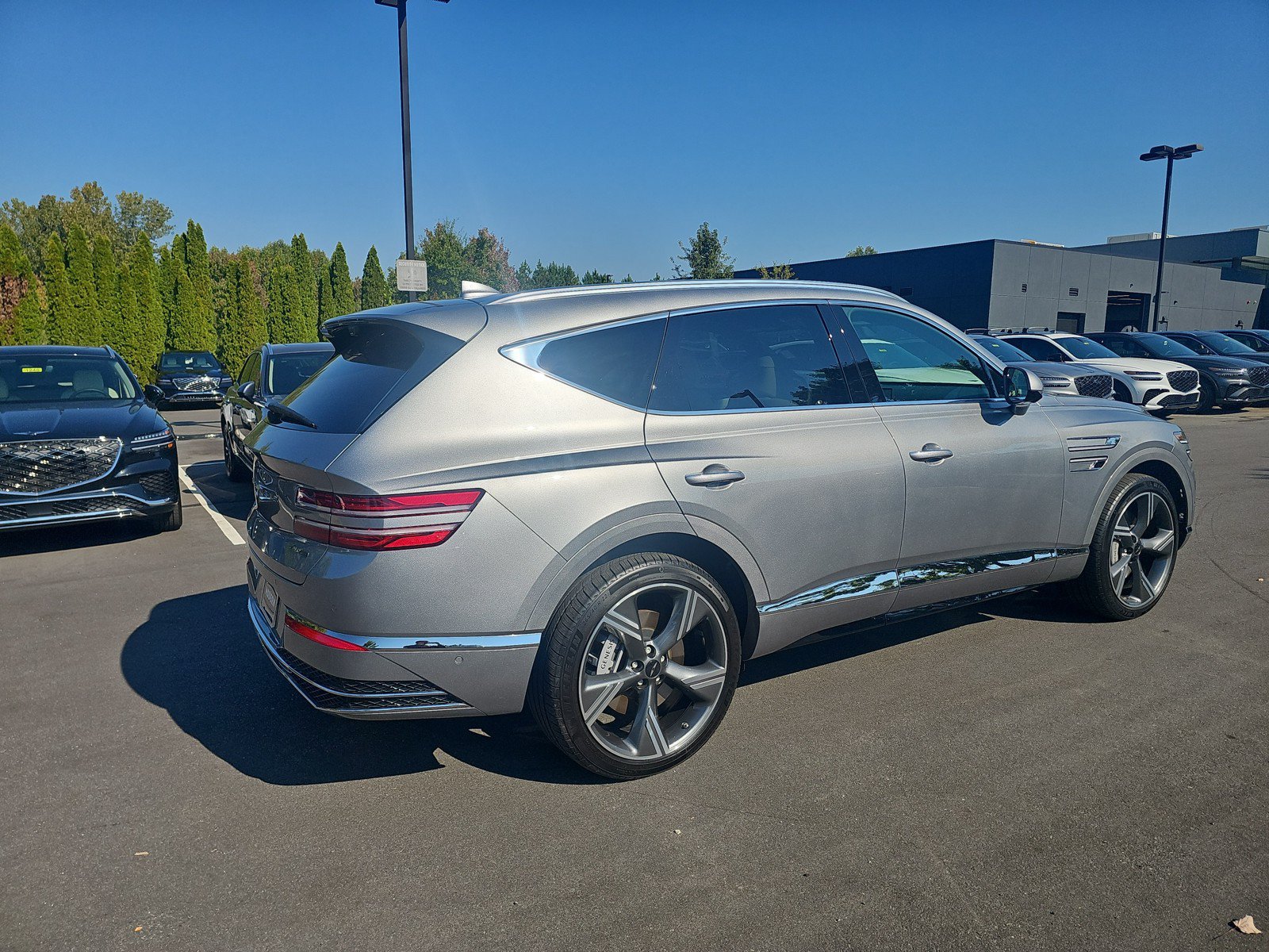 Used 2025 Genesis GV80 3.5T Prestige AWD/4WD image 5
