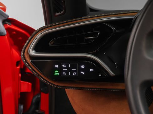 Used 2025 Ferrari 296 GTS RWD image 41