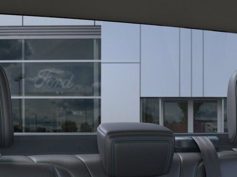 New 2026 Ford Maverick Lobo image 24