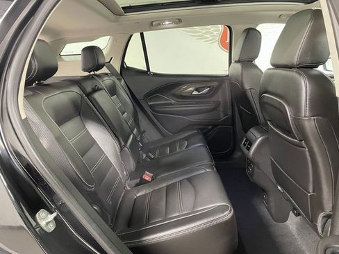 Used 2023 GMC Terrain Denali image 22