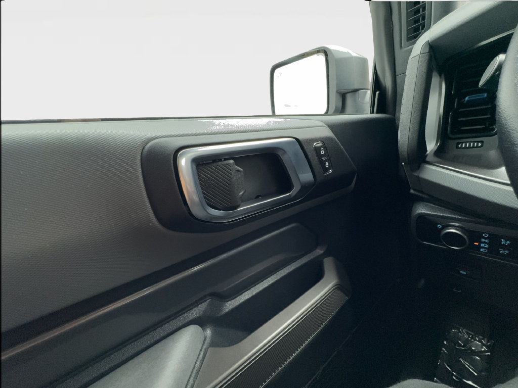 Used 2023 Ford Bronco Black Diamond AWD/4WD image 44