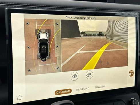 New 2026 Land Rover Defender 110 OCTA image 25