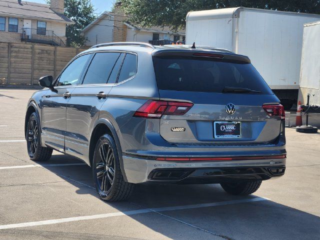 Used 2022 Volkswagen Tiguan SE R-Line FWD image 3