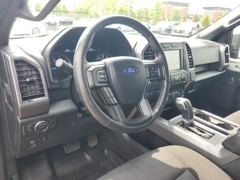 Used 2020 Ford F150 XLT w/ Equipment Group 302A Luxury AWD/4WD image 13