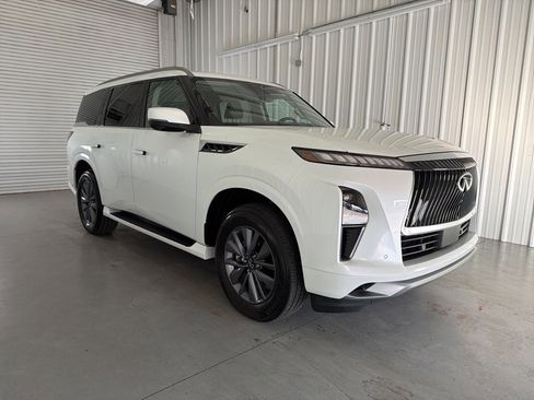 Certified 2025 INFINITI QX80 Pure image 1