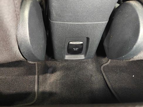 Used 2019 Ford EcoSport SE w/ SE Convenience Package image 26