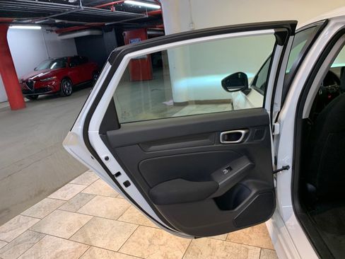 Used 2023 Honda Civic EX image 39