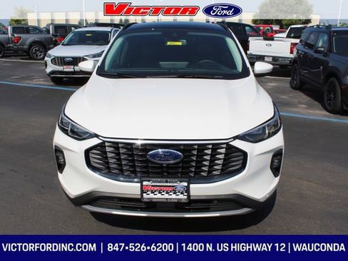 New 2025 Ford Escape SE w/ PHEV Premium Package image 2