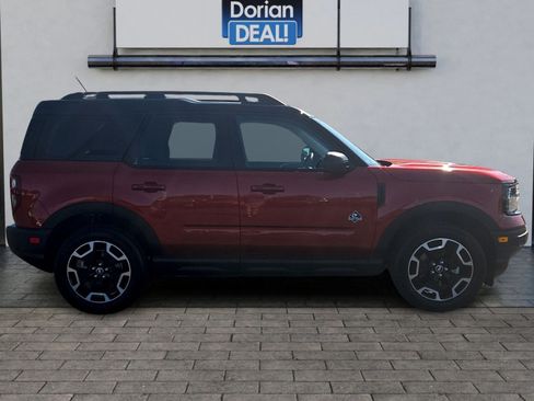 Used 2023 Ford Bronco Sport Outer Banks AWD/4WD image 2